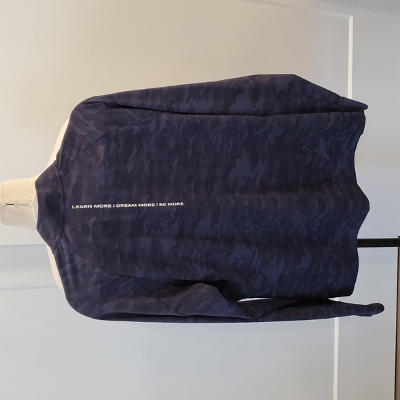 Alphalete Men's Dark Camo zip up Jacket with pockets Size L great condition - Picture 2 of 7